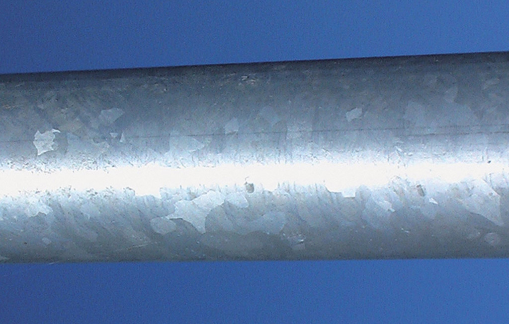 The 88.9mm diameter horizontal beam