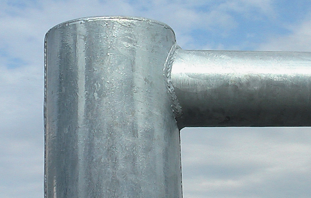 The 88,9mm diameter horizontal beam
