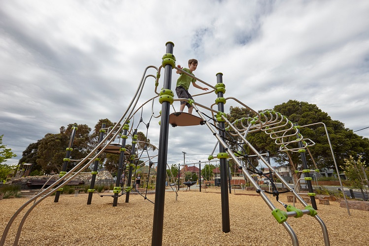 Ruthven Reserve play space