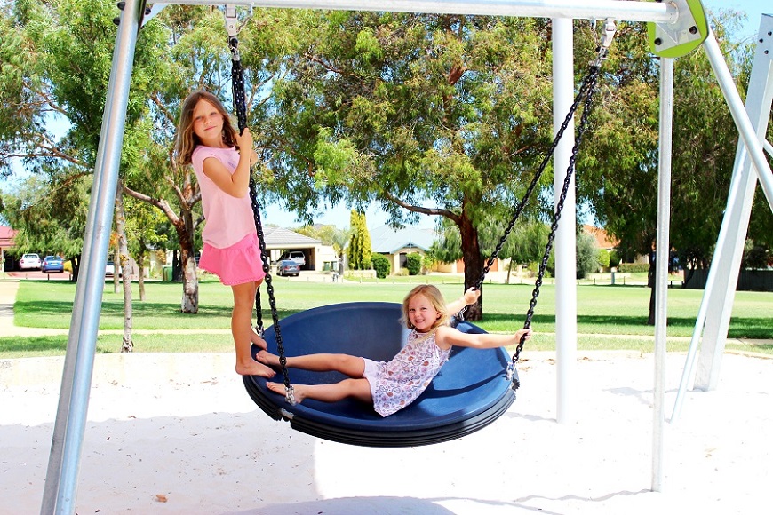 Swing at Covent Park Pearsall Playground