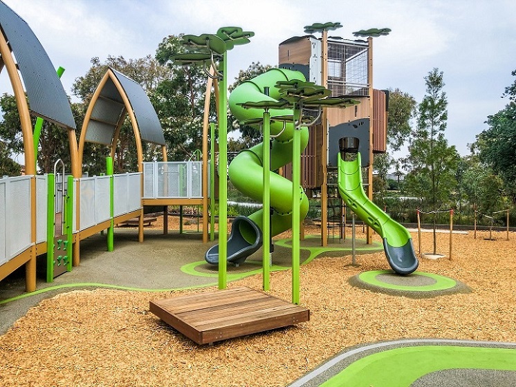 Tree tower at The Lakes Reserve playground