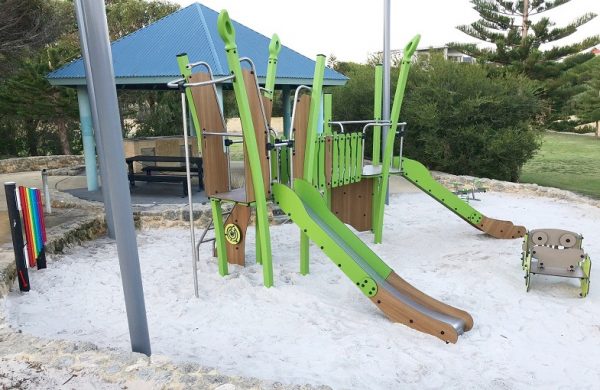 Longfin Park Playground