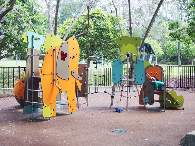 Rocks Riverside Park Junior Playground