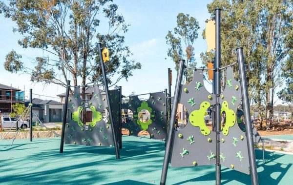 Willowdale Estate Precinct 15 Playspace
