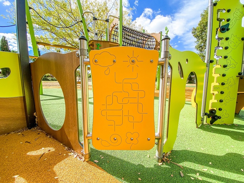 play equipment at Woodland Reserve Playspace