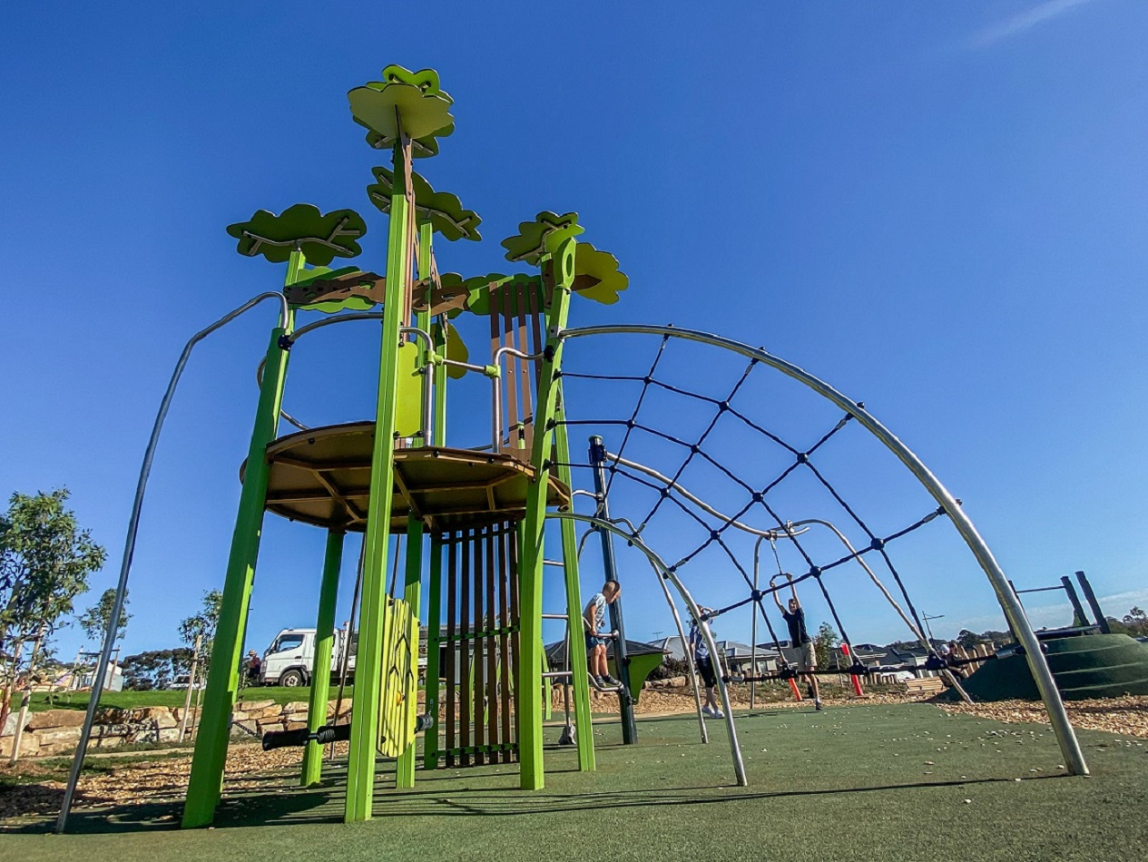 Ka'Yop Dynamic tree playground