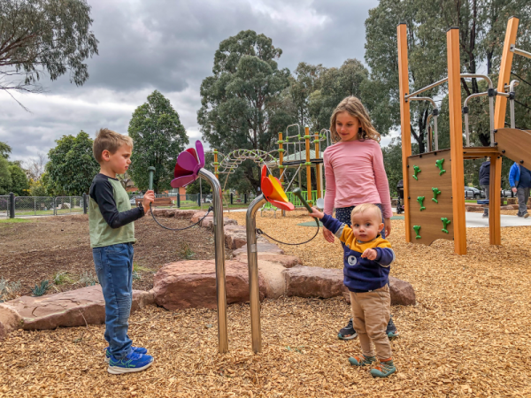 Children playing with sensory flowers