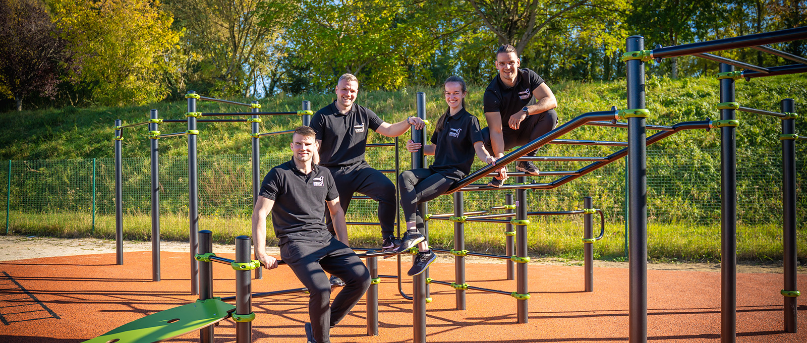 Outdoor Street Workout equipment in partnership