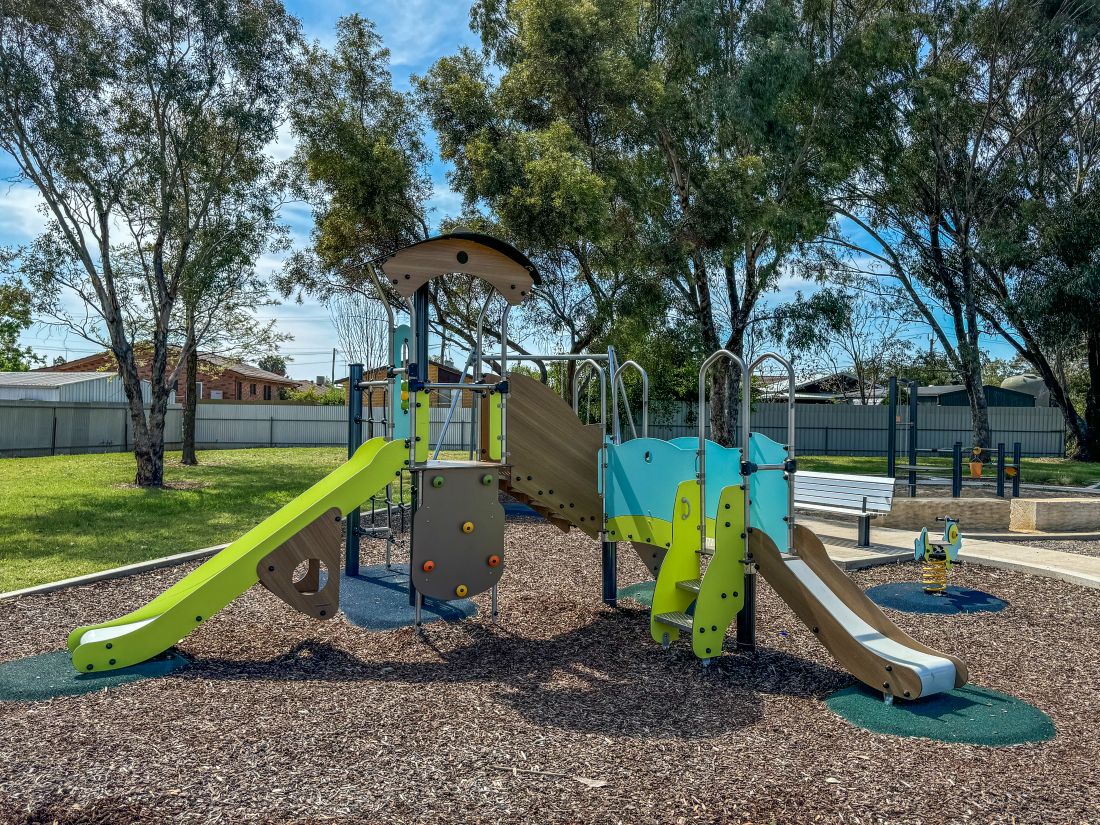 Diabolo Multiplay Unit playground equipment