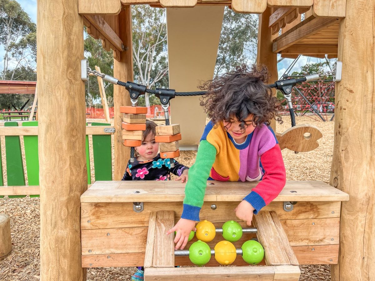 Origin' Nest Tower tactile wooden play