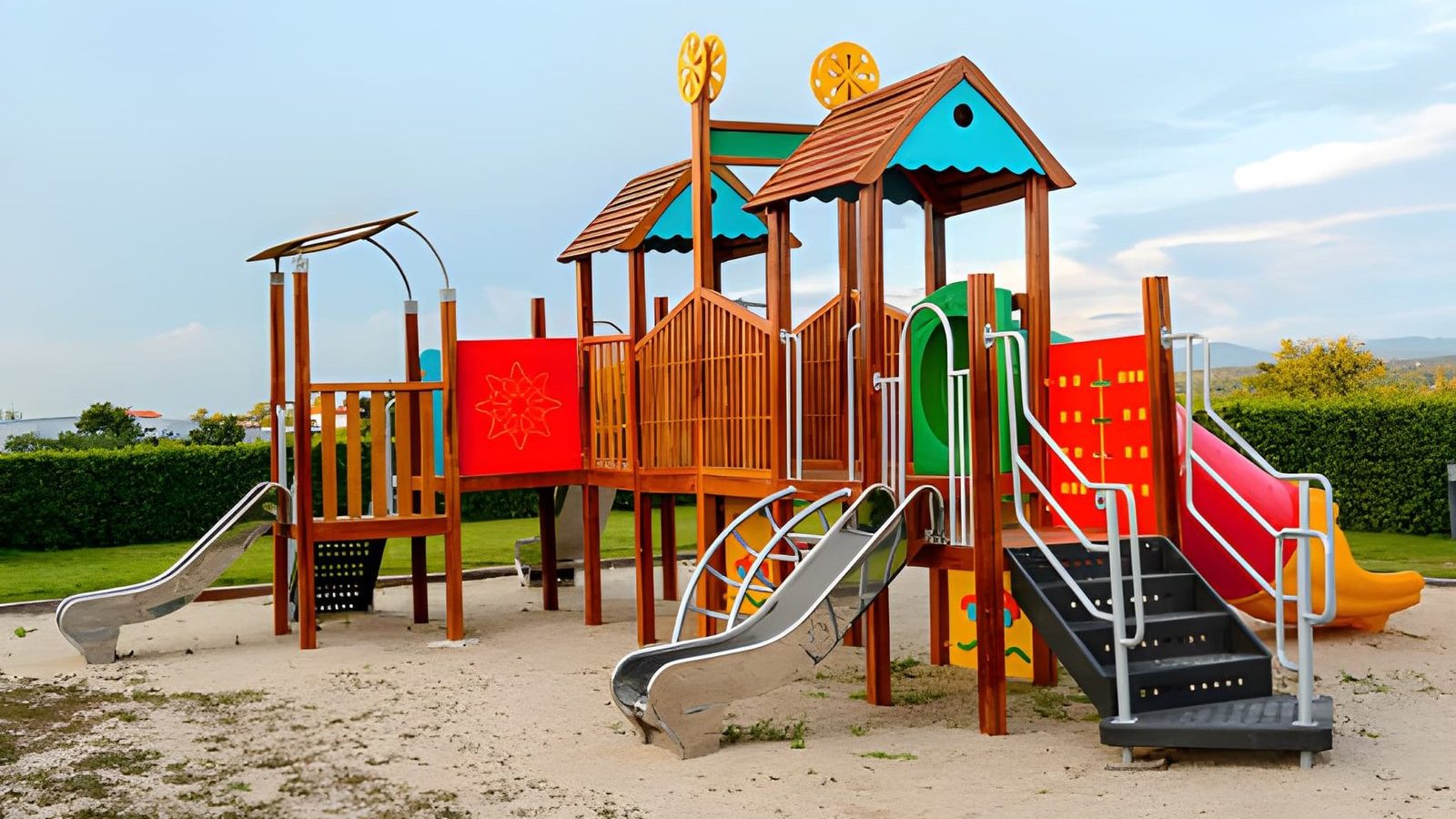 Playgrounds for Caravan Parks and Holiday Resorts: How to Choose Equipment That Survives Peak Season